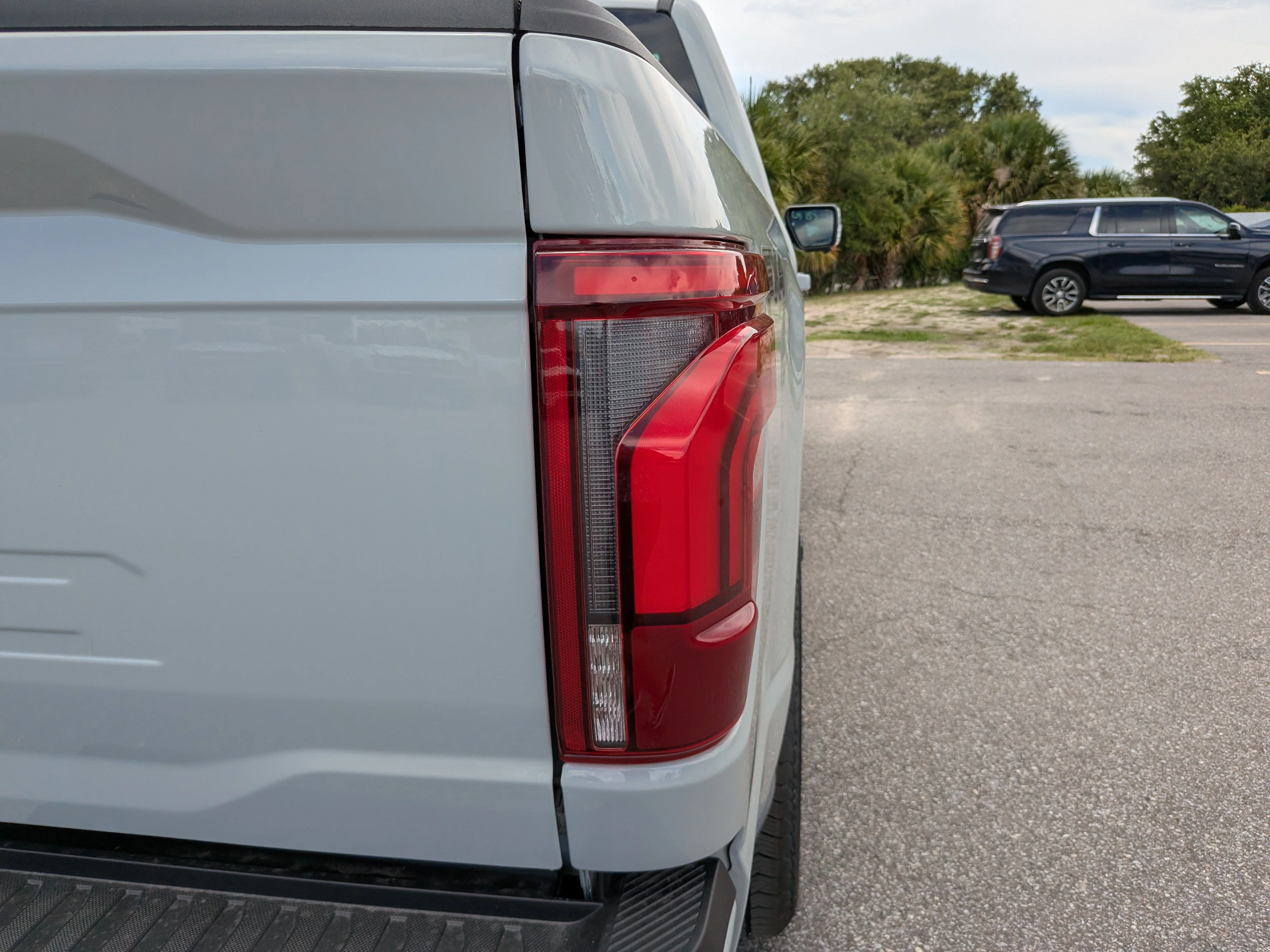 New 2026 Avalanche Ford Lariat® image 11