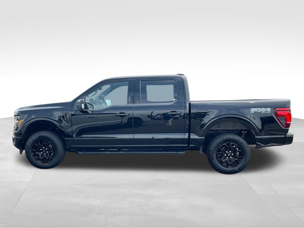 New 2026 Agate Black Metallic Ford XLT image 5