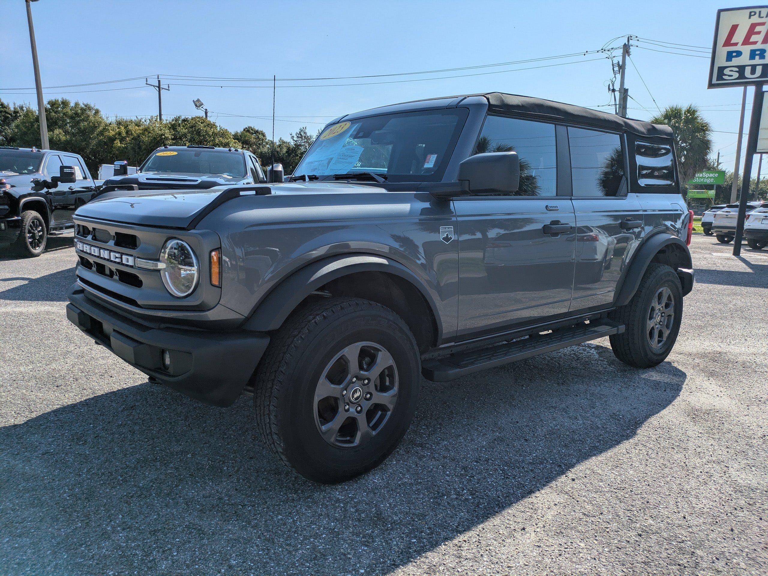 Used 2023 Gray Ford Base image 8