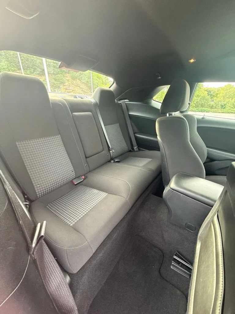 Used 2022 Torred Clearcoat Dodge GT image 13