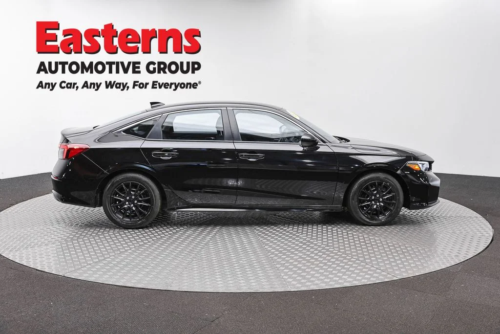 Used 2026 Black Honda LX image 4