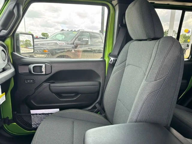 New 2026 Mojito Exterior Paint Jeep Sport S image 17
