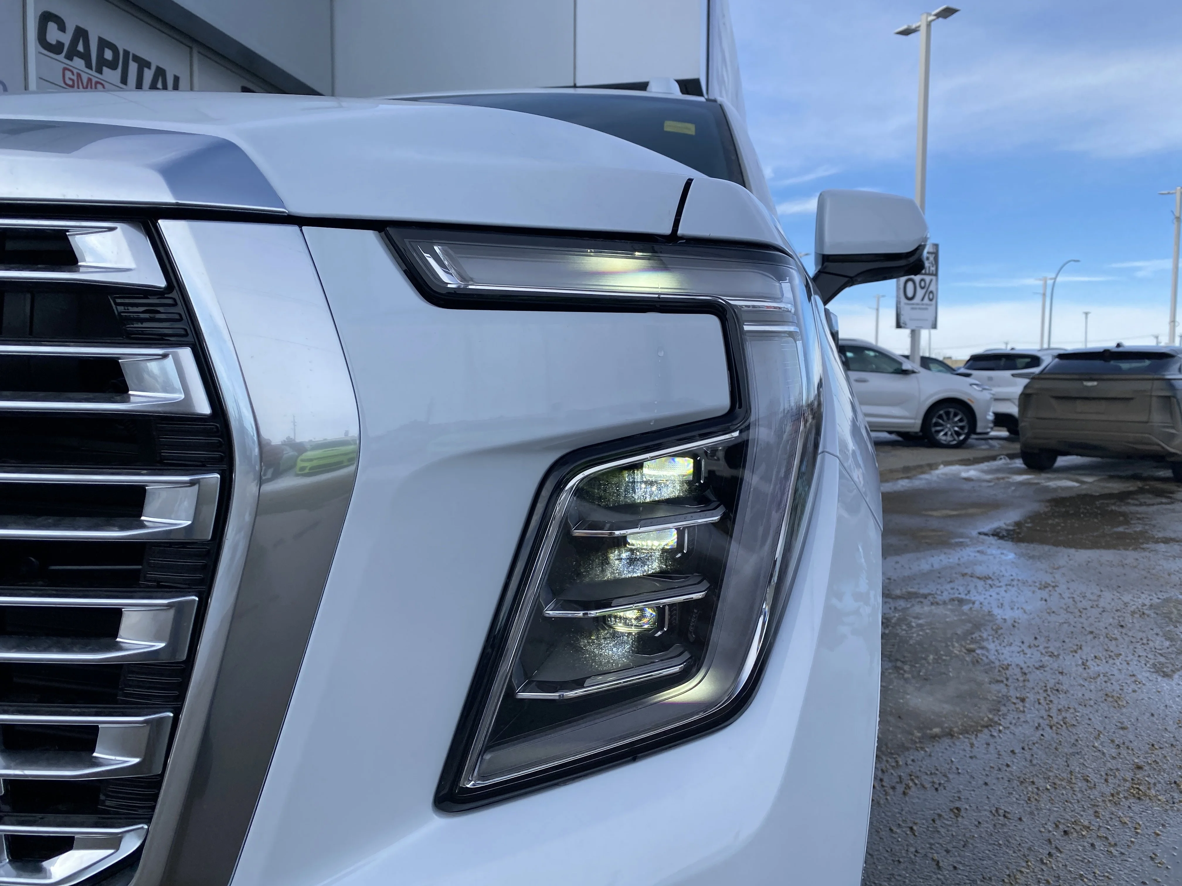 New 2026 GLACIER WHITE TRICOAT GMC Denali image 10