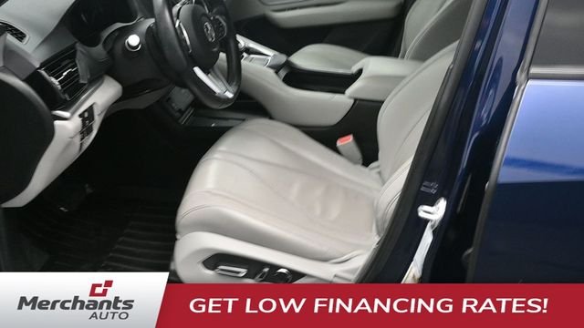 Used 2024  Acura Technology Package image 11