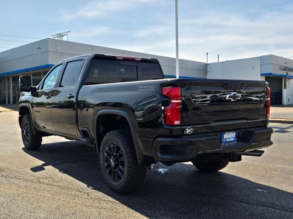 New 2026 Black Chevrolet LT image 13