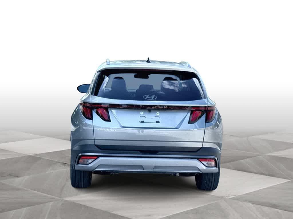 New 2026 Shimmering Silver Hyundai SEL Plus FWD image 7