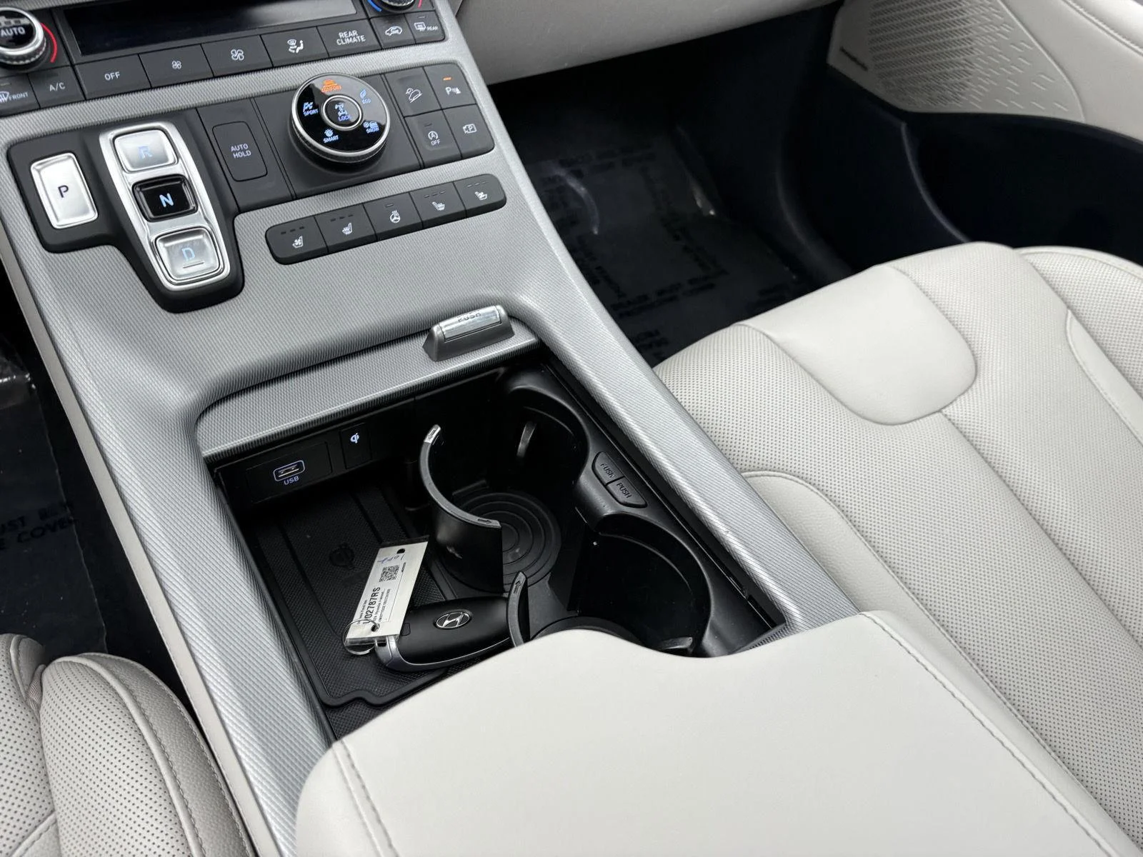 Certified Used 2024 Hyper White Hyundai Limited image 14