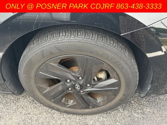 Used 2021 Black Hyundai SEL image 13