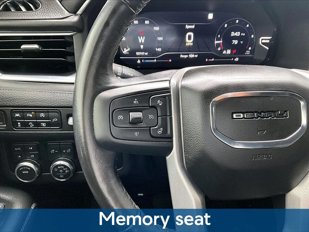 Used 2022 Green GMC Denali image 15