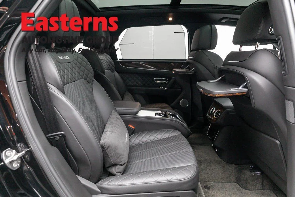 Used 2018 Black Bentley Mulliner image 50