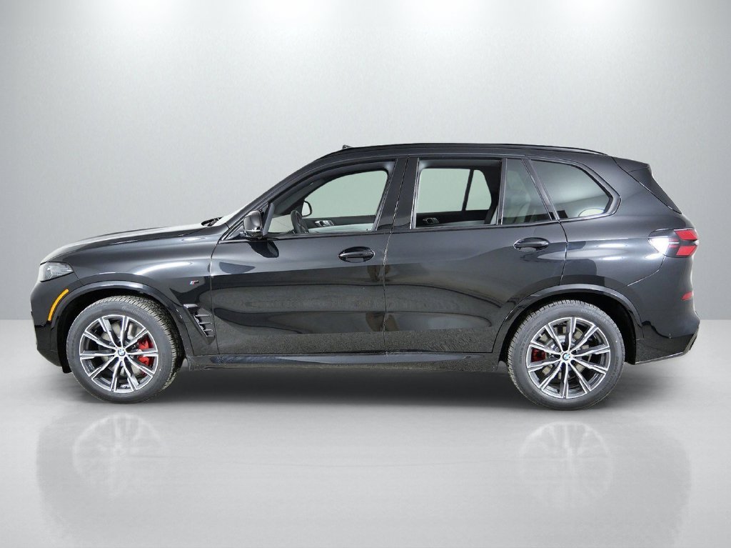 New 2026 Black Sapphire Metallic BMW M60i image 15