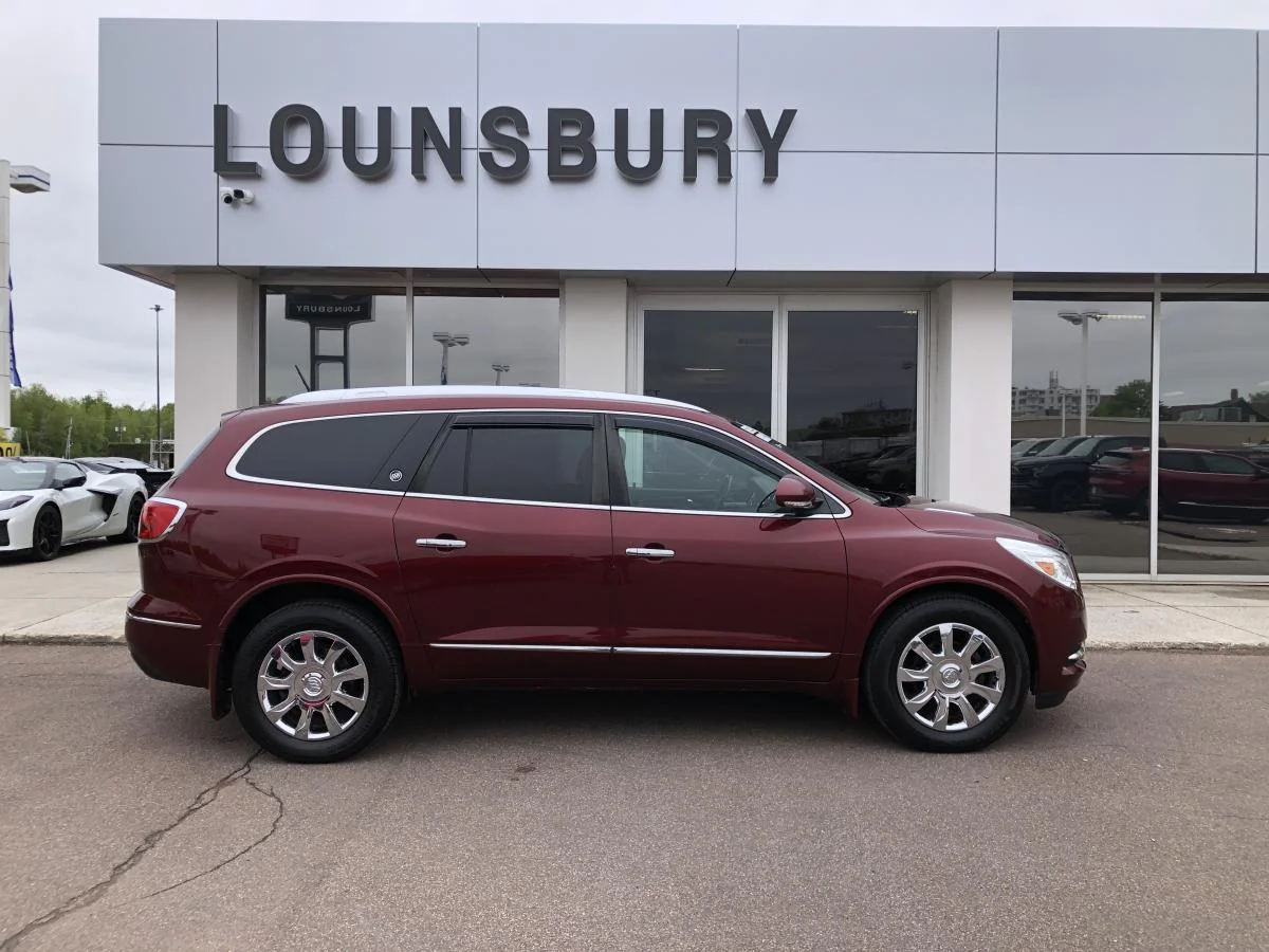 Used 2017 Red Buick AWD 4dr Premium image 2