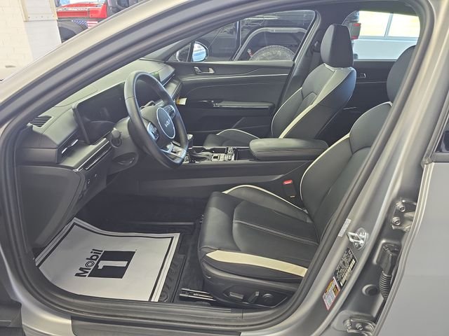 Used 2025 Gray Kia GT-Line image 13