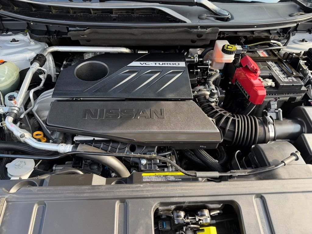 Used 2025 Silver Nissan SV image 7