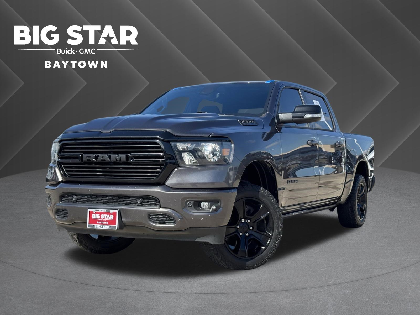 2021 RAM 1500 Big Horn/Lone Star 4x4 Crew Cab 5'7's photo