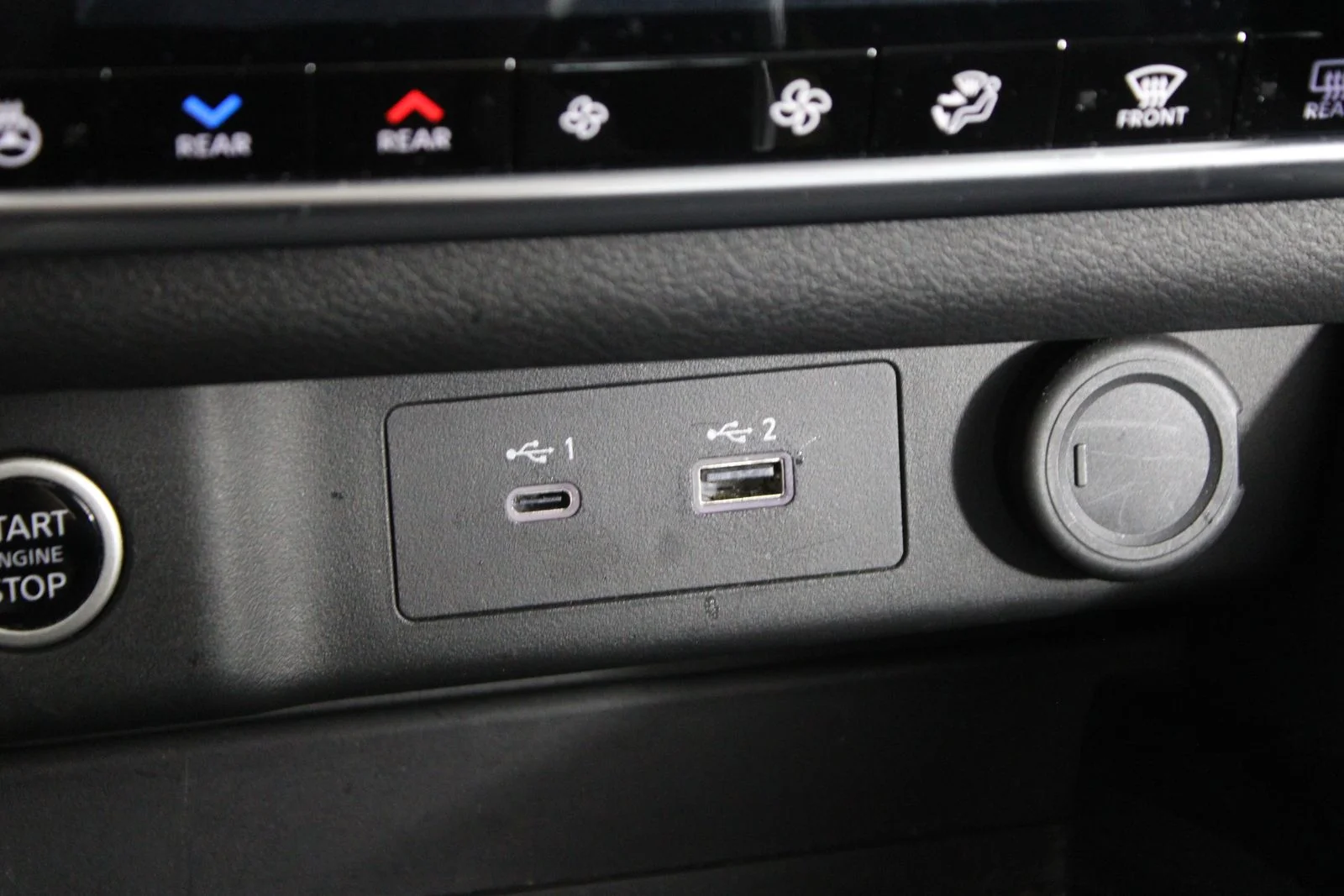 Used 2023 Gray Nissan SL image 21