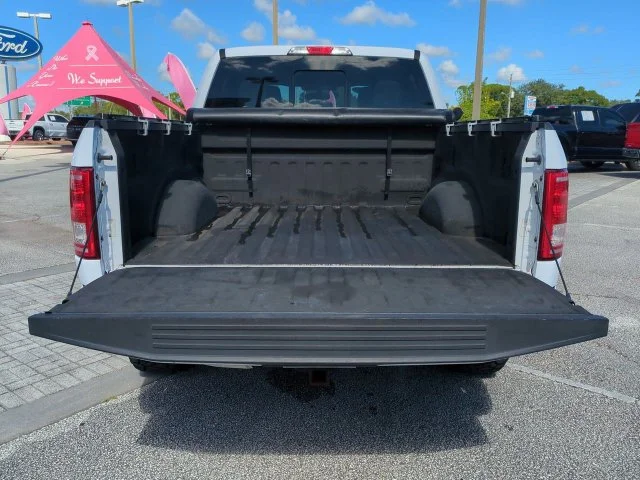Used 2016 Oxford White Ford XLT image 13