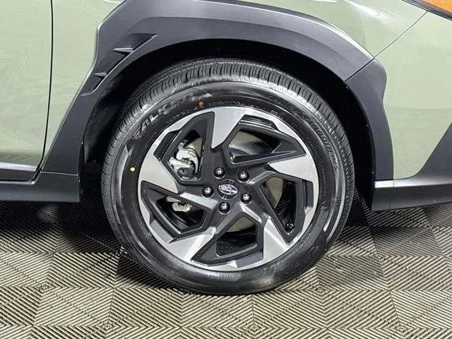 New 2026 ALPINE GREEN Subaru Limited image 22