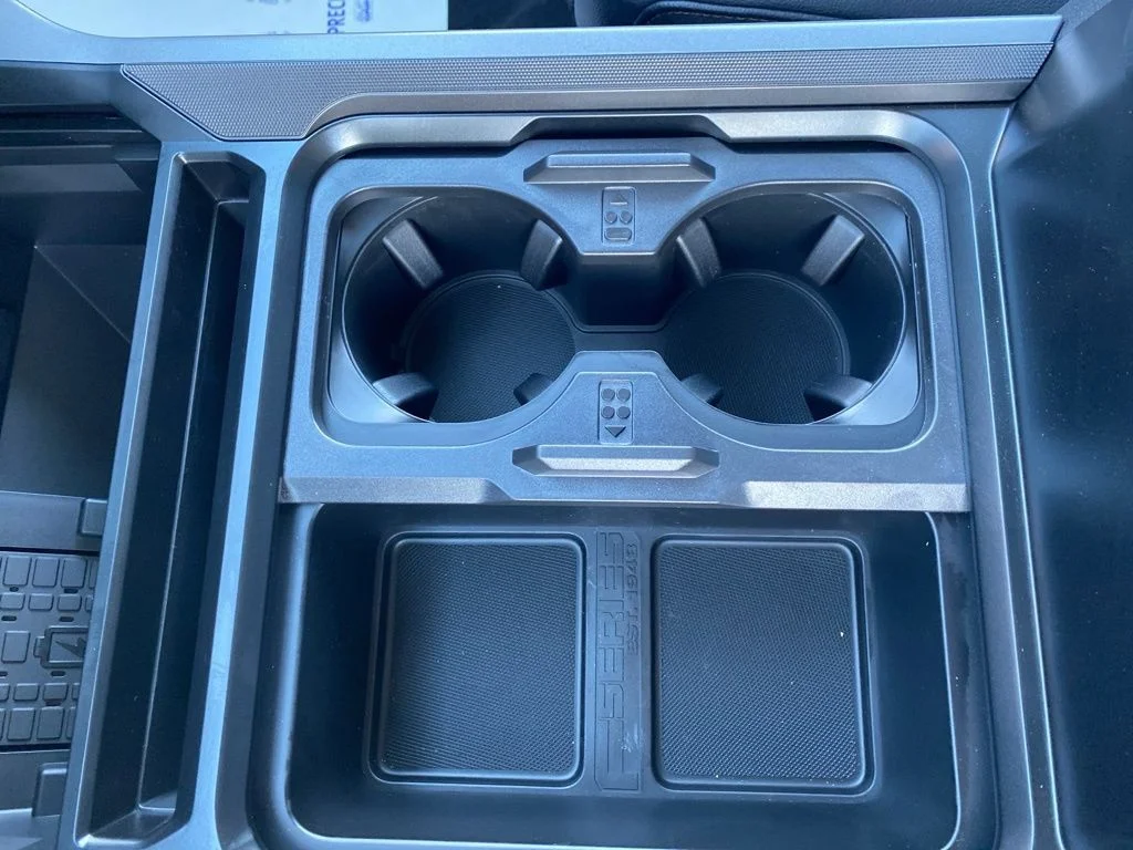 New 2026 Star White Metallic Tri-Coat Ford F-250® Lariat® image 31