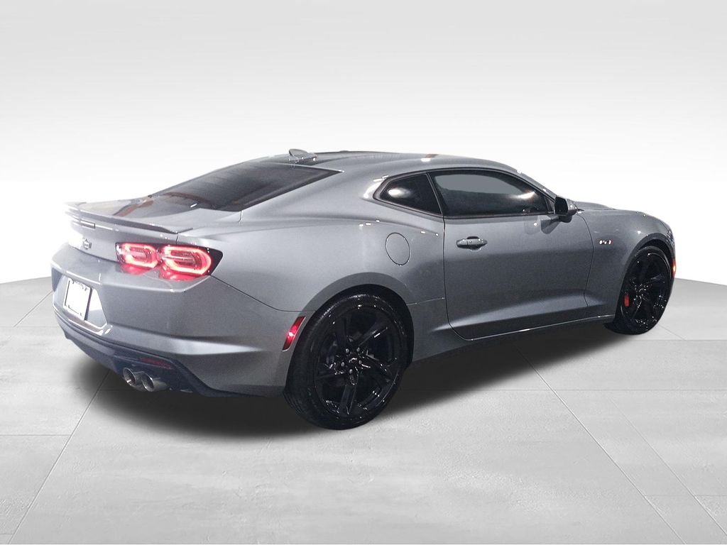Used 2024 Gray Chevrolet LT1 image 5