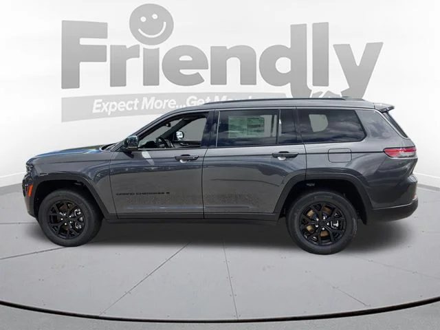 New 2026 Baltic Gray Metallic Clear-Coat Exterior Paint Jeep Laredo image 8