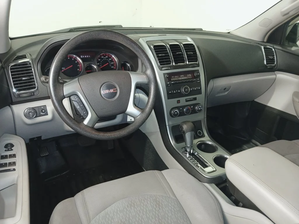 Used 2007 White GMC SLE 1 image 10