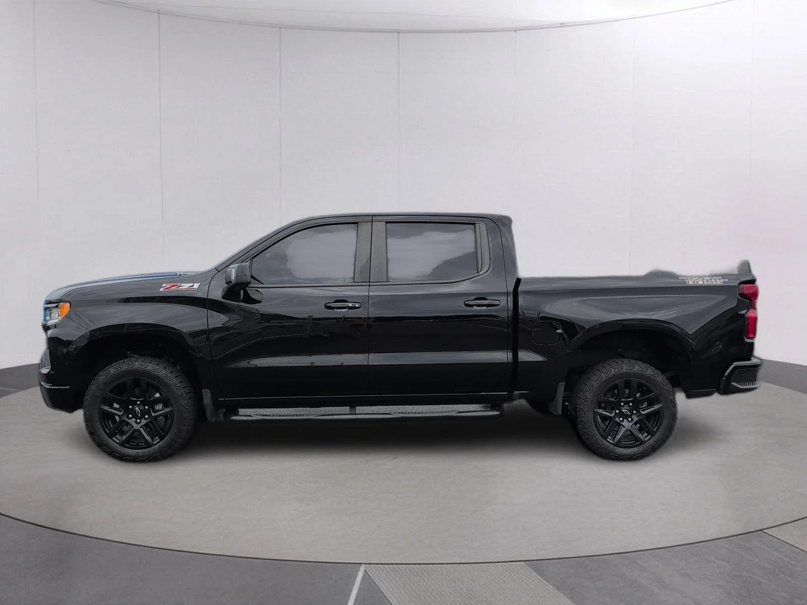 Used 2025 Black Chevrolet LT Trail Boss image 2