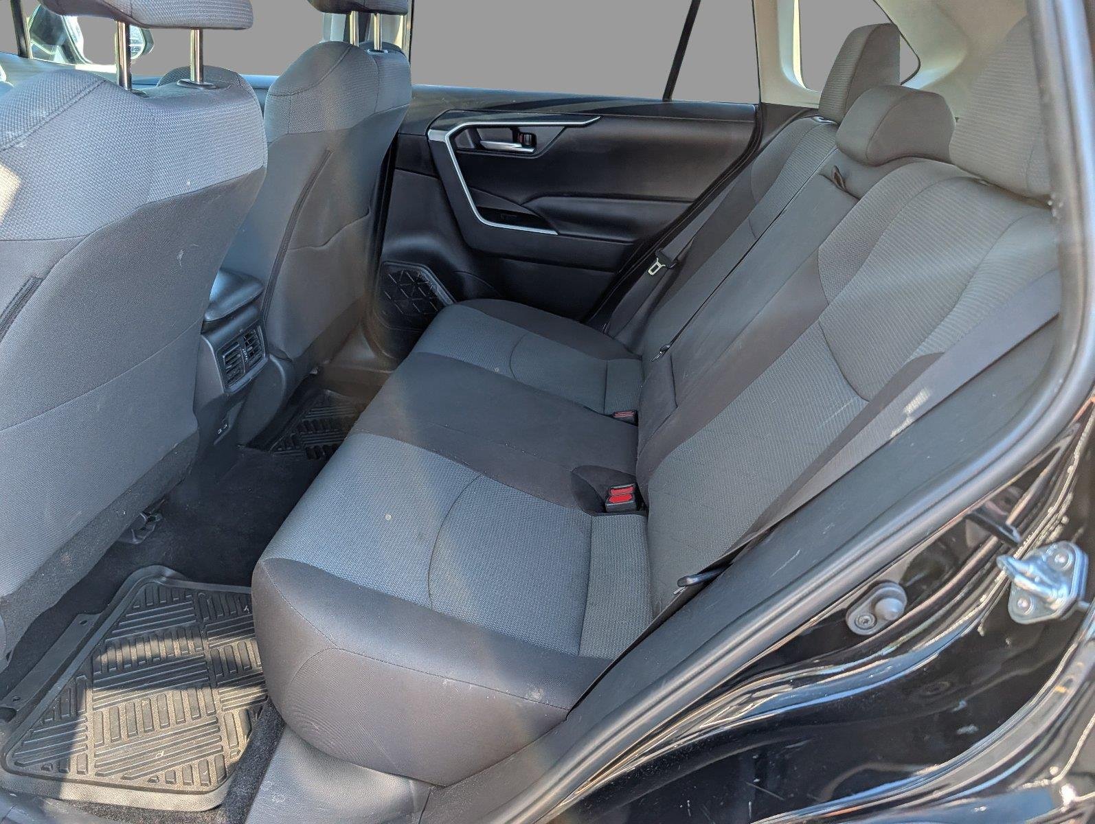 Used 2025 Midnight Black Metallic Toyota XLE image 32