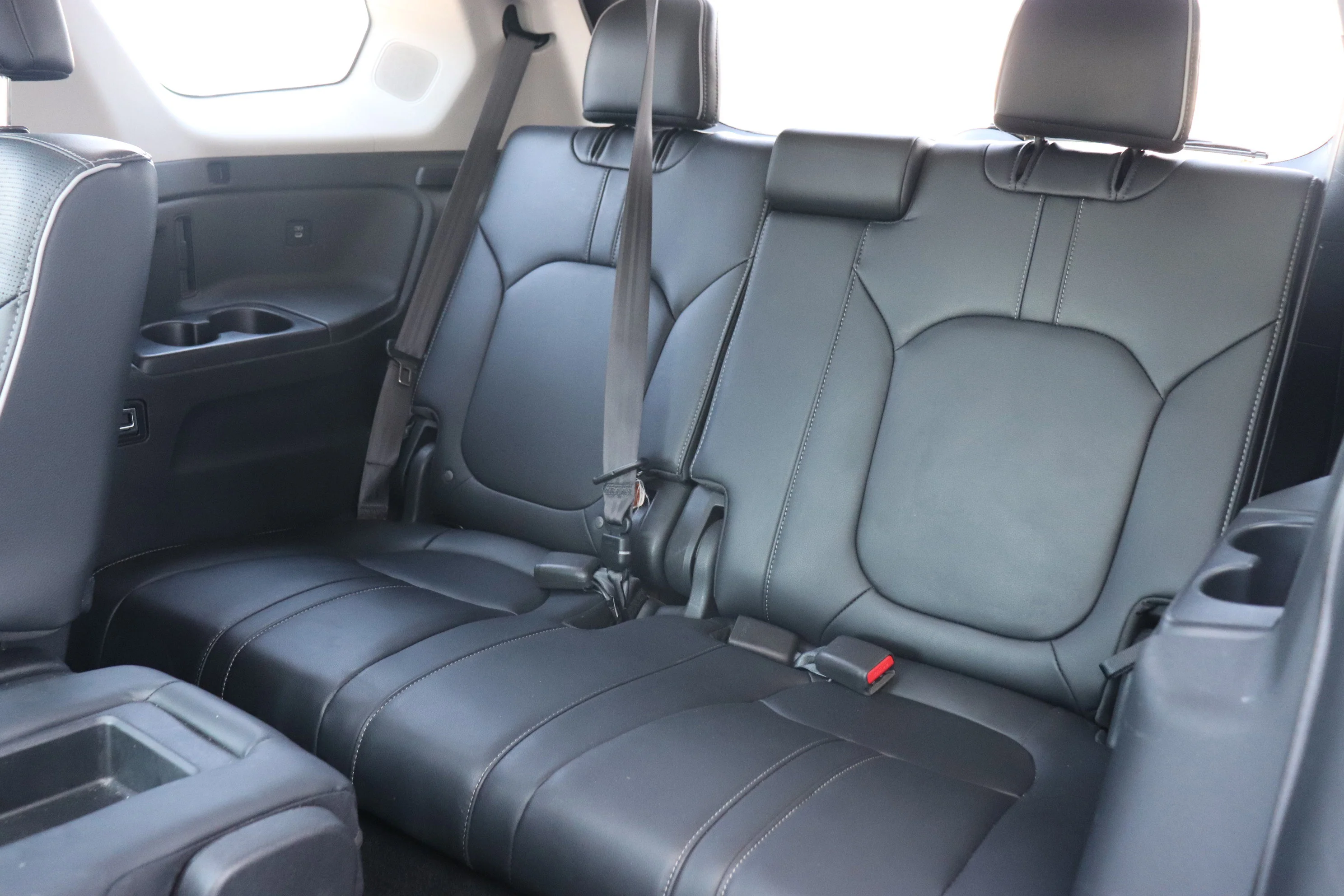 Used 2024 White Honda Touring image 13