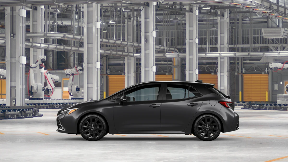 New 2026 Magnetic Gray Meta Toyota XSE image 15