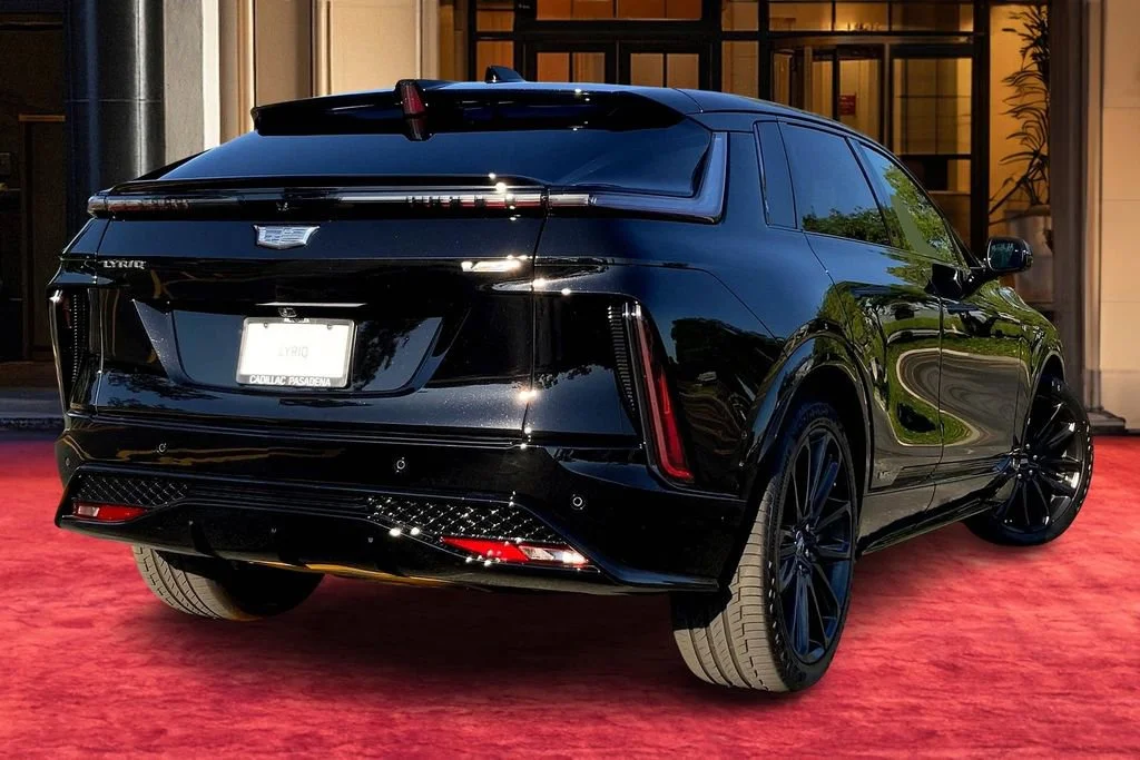 New 2026 Stellar Black Metallic Cadillac V-Series image 6