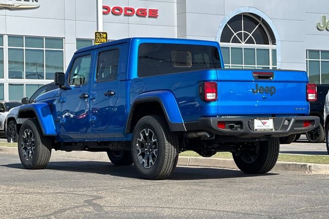 New 2026 Hydro Blue Pearlcoat Jeep Sahara image 5