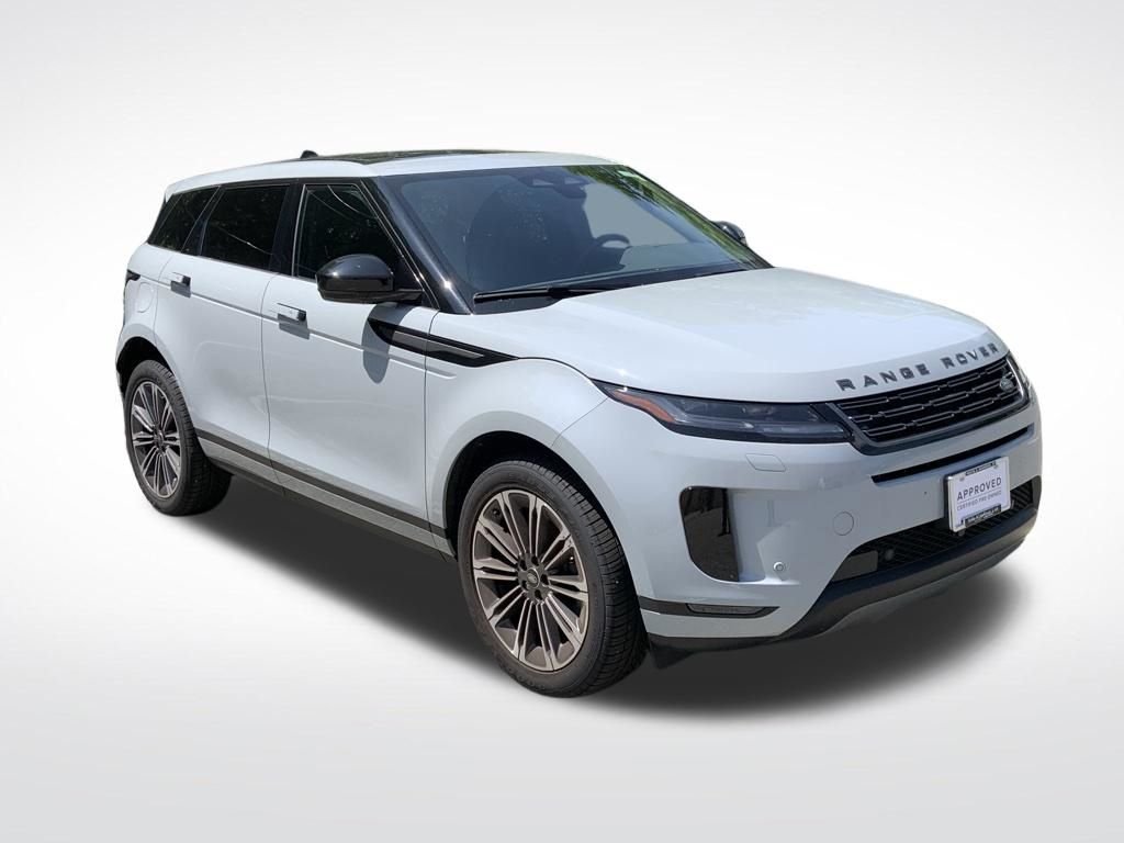 Used 2024 Gray Land Rover S image 3