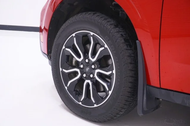 Used 2023 RED Ford XL image 11