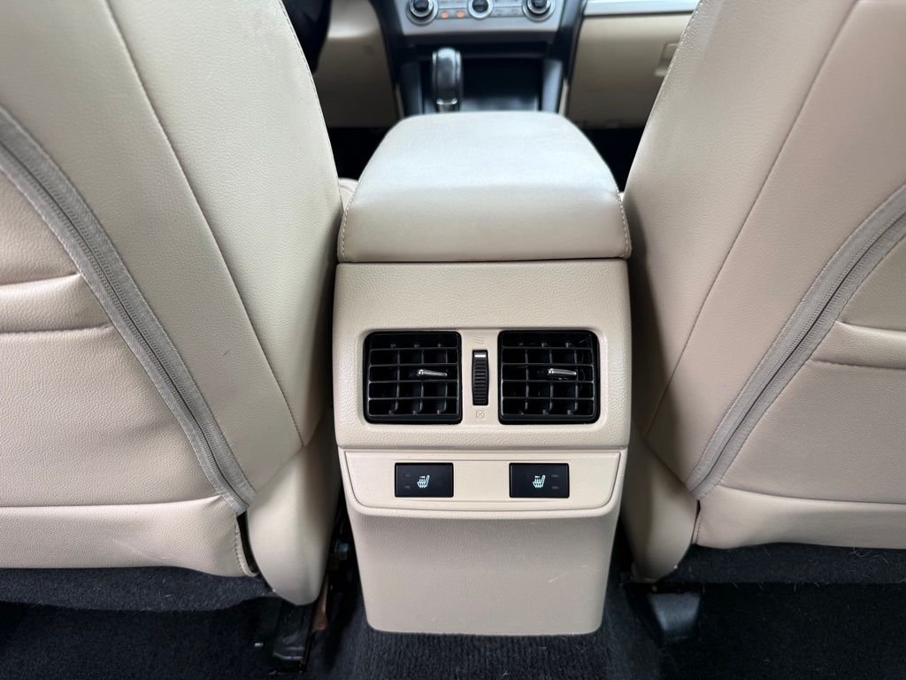Used 2015 Gray Subaru 2.5i image 29