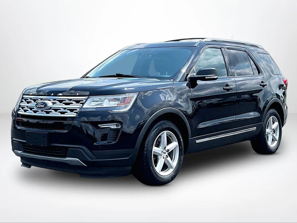 Used 2019 Black Ford XLT image 33