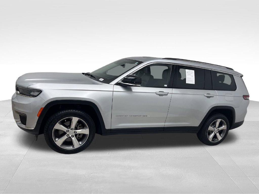 Used 2021 Silver Jeep Limited image 2