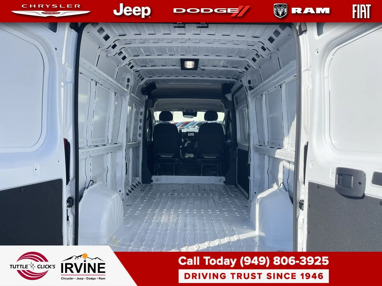 New 2026 Bright White Clearcoat RAM Tradesman image 33