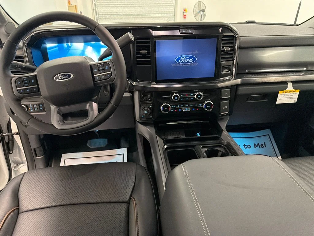 New 2026 Star White Metallic Tri-Coat Ford F-250® Lariat® image 14