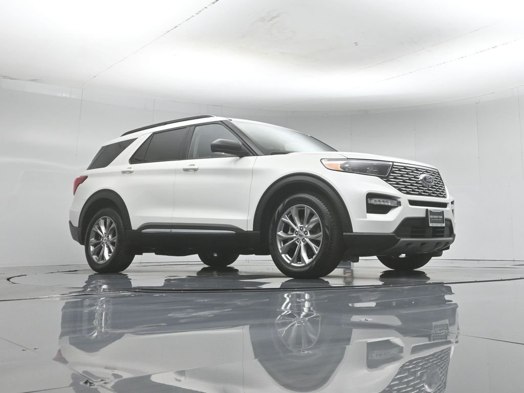 Certified Used 2021 White Ford XLT image 4