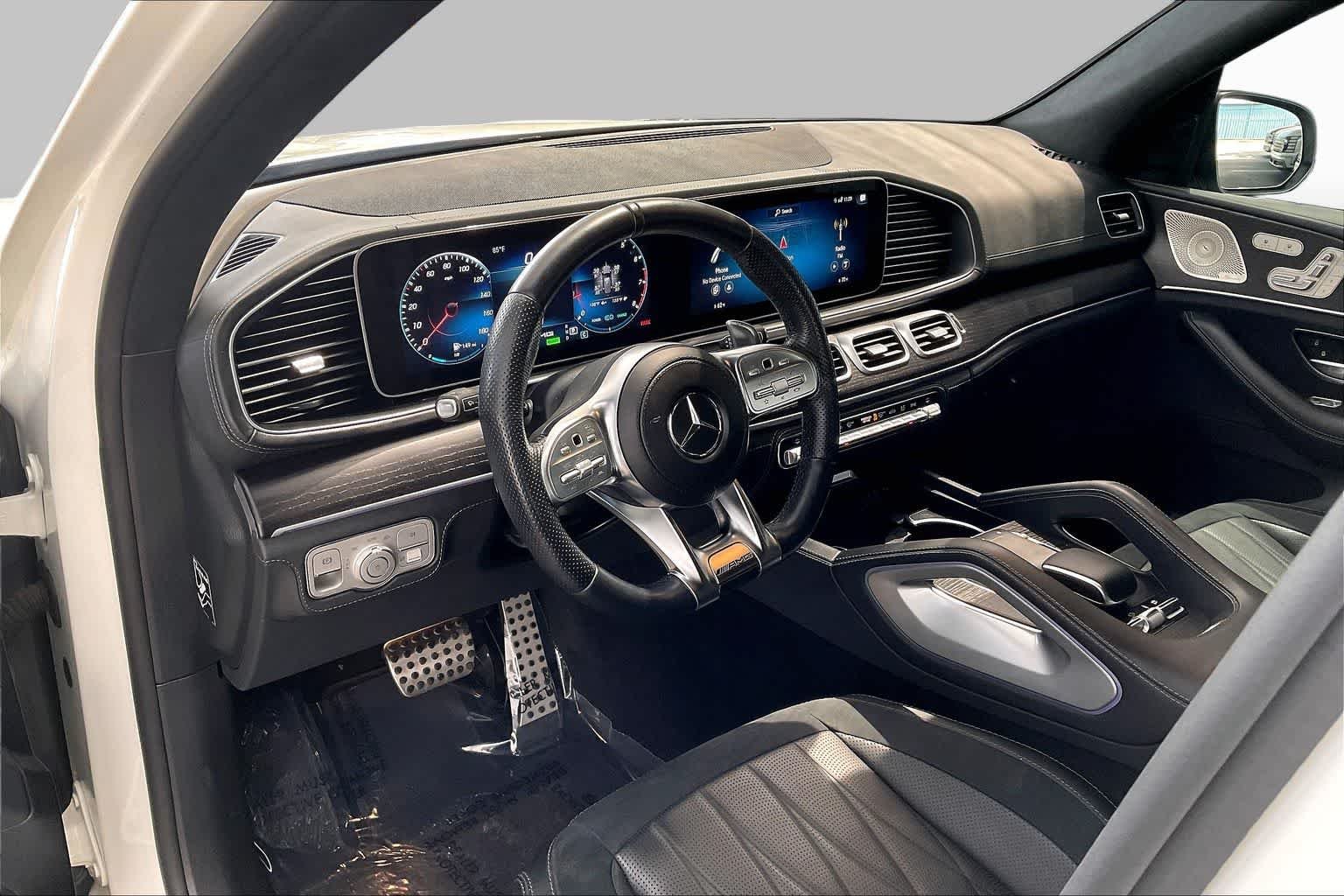 Used 2023 MANUFAKTUR Diamond White Metallic Mercedes-Benz AMG® GLE 53 image 18