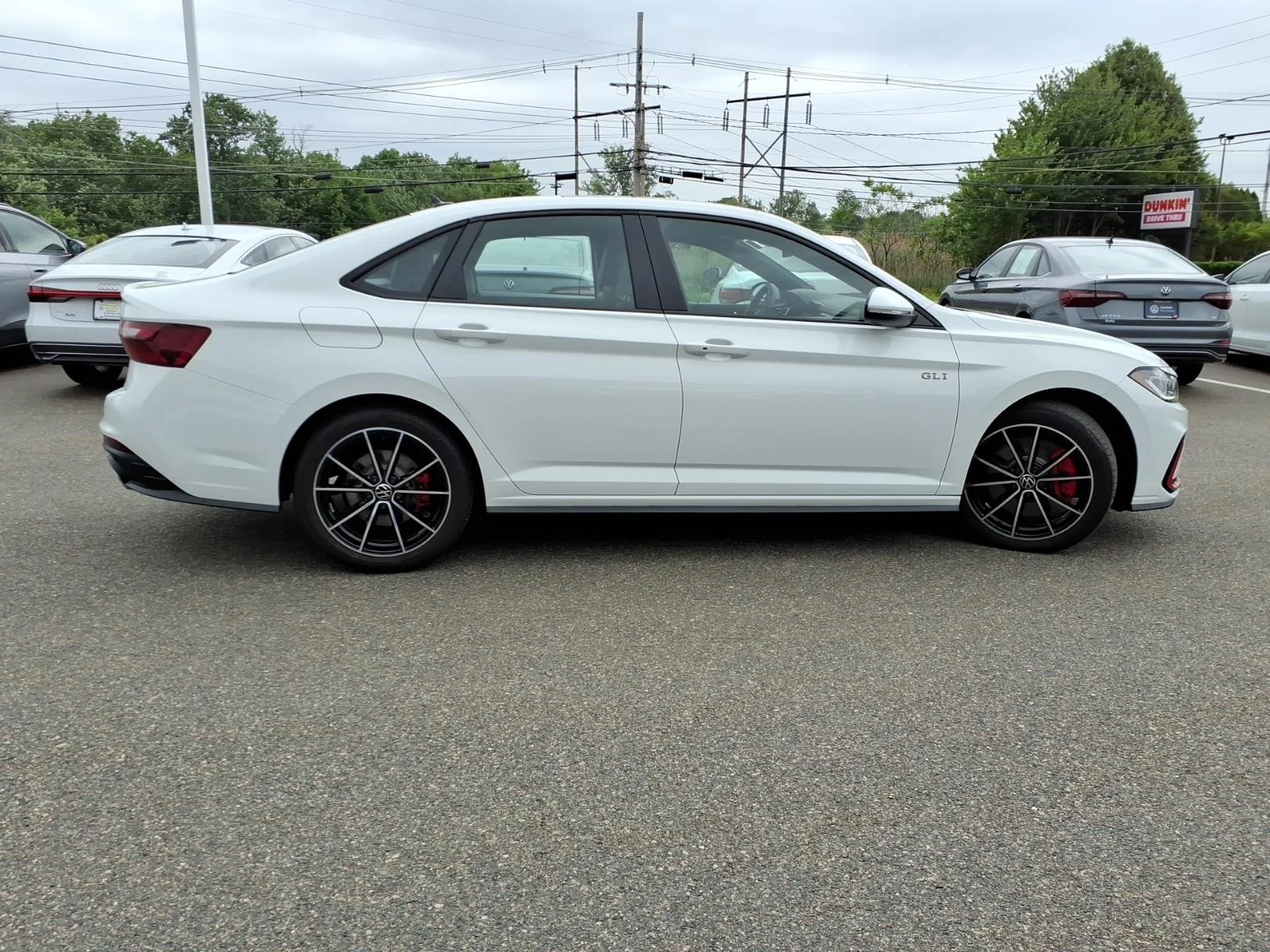 Certified Used 2025 Pure White Volkswagen Autobahn image 4
