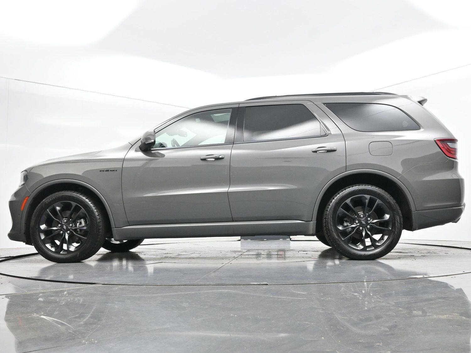 Used 2022 Destroyer Gray Clearcoat Dodge Orange Sport image 46