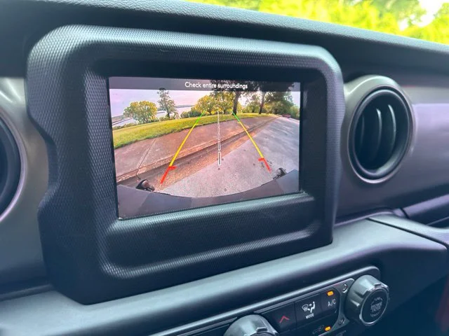 Used 2018 Orange Jeep Unlimited Sport S image 19