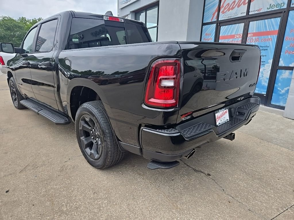 New 2026 Diamond Black Crystal Pearlcoat RAM Express image 8