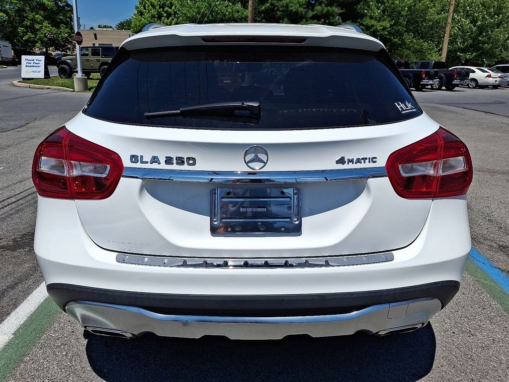 Used 2018 White Mercedes-Benz GLA 250 image 6