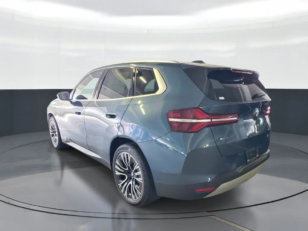 New 2026 Arctic Race Blue metallic BMW 30 xDrive image 4