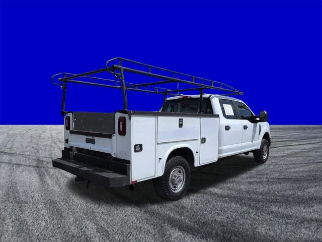 Used 2021 Oxford White Ford XL image 4