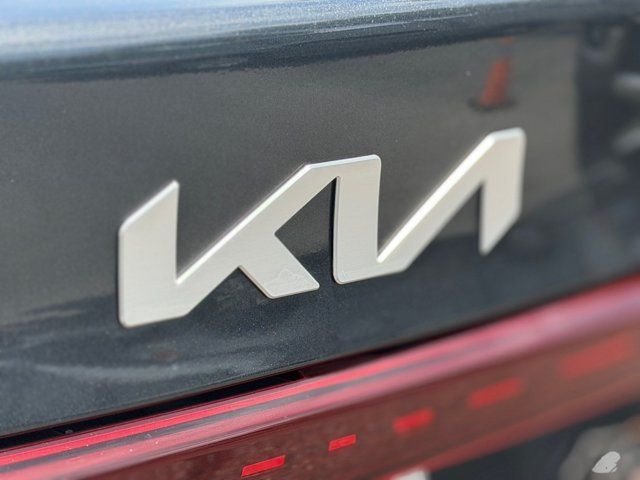 Certified Used 2024 Gray Kia LXS image 43