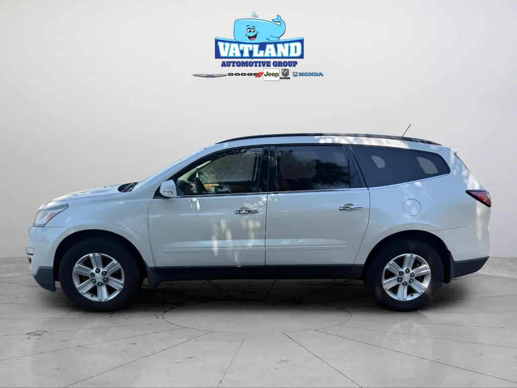 Used 2014 Chevrolet Traverse 2LT with VIN 1GNKRHKD1EJ170342 for sale in Vero Beach, FL